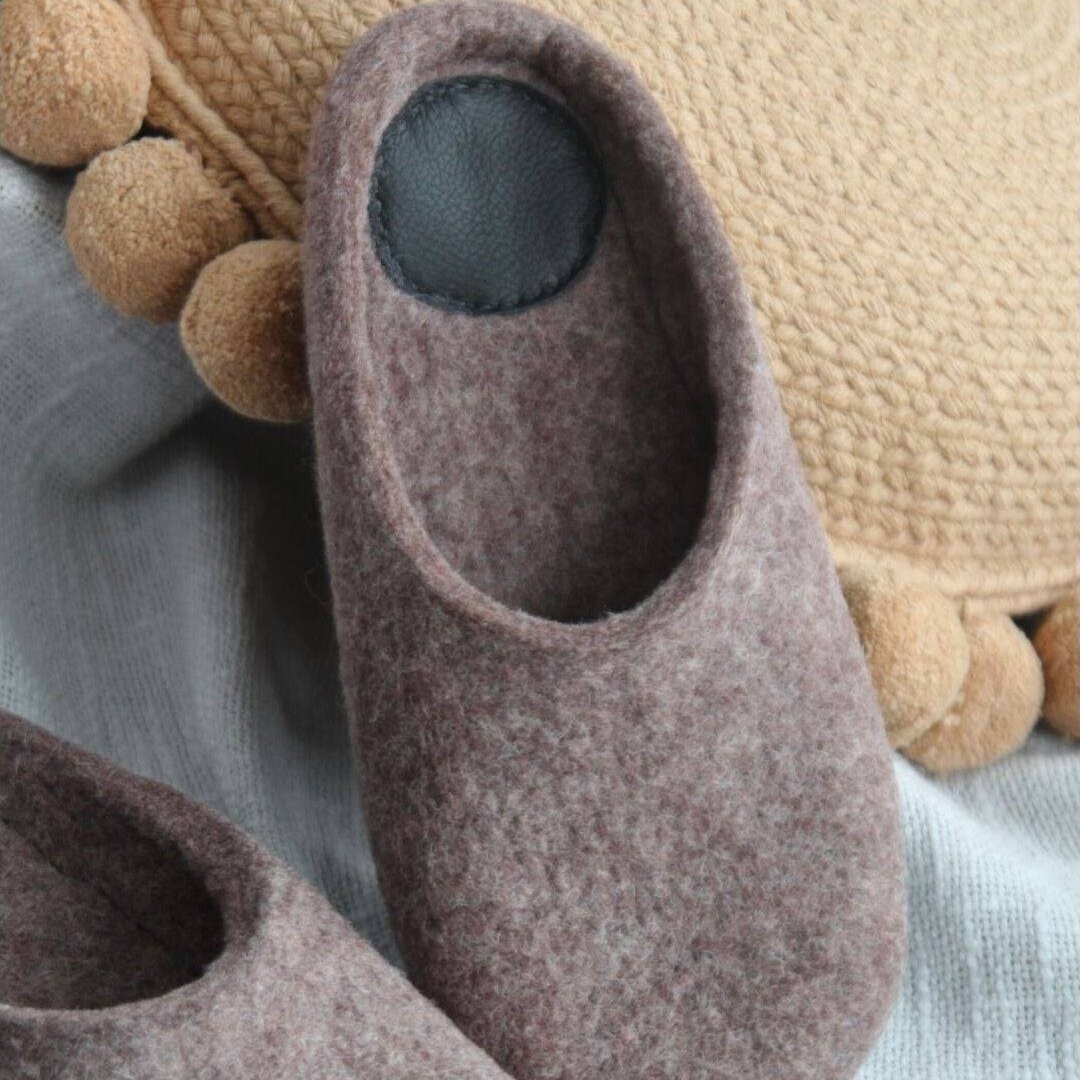 Įspiriamos veltos šlepetės vyrams barefoot Comfy slide 2 Įspiriamos veltos šlepetės vyrams barefoot Comfy slide 2