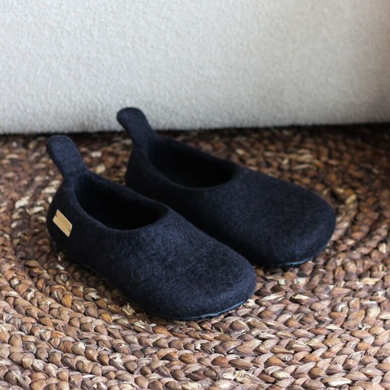 Užmaunamos veltos šlepetės moterims barefoot Mini Tail